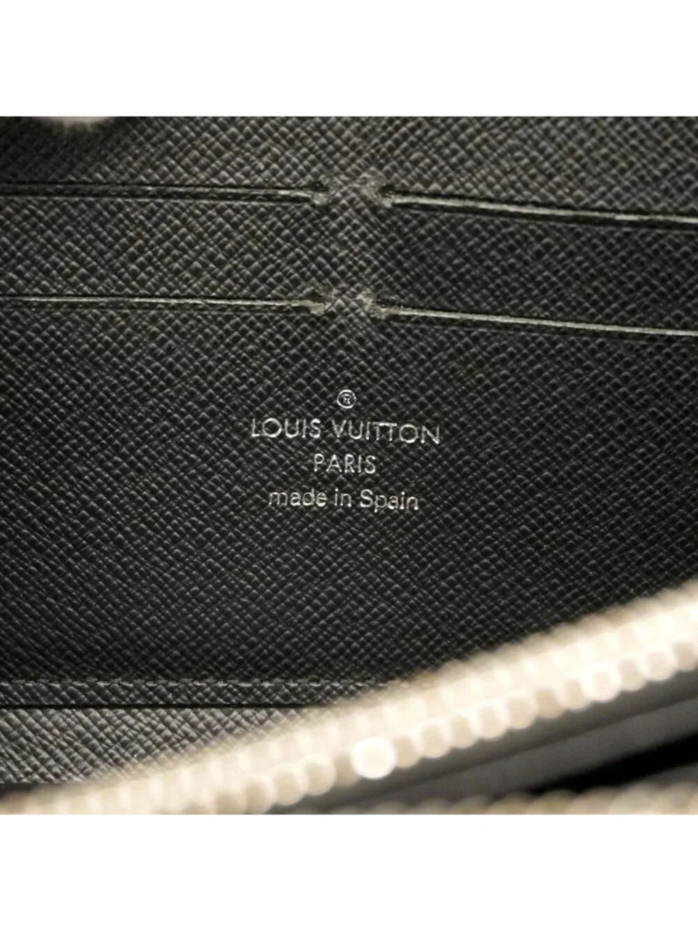 Louis Vuitton Wallet Epi Zippy Noir Electric